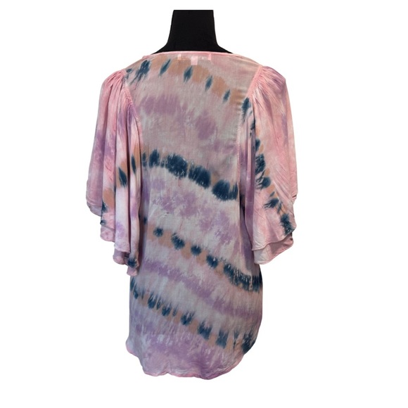 Young Fabulous and Broken Butterfly Sleeve Top Pink - Picture 3 of 7